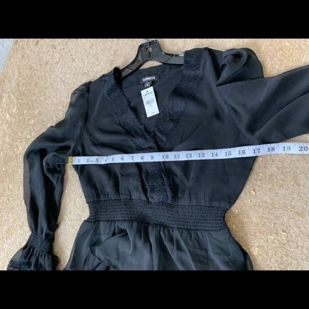 Express Lacey Long Sleeve Top NWT - Picture 5 of 8